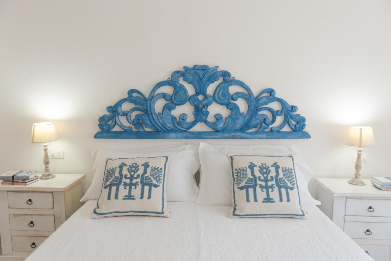 Casa Lory - Appartamento Con 2 Camere In Centro Abitato オロゼーイ エクステリア 写真